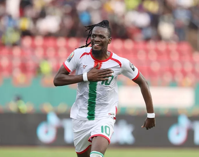 Bertrand Traoré offre la victoire au Burkina Faso contre la Mauritanie