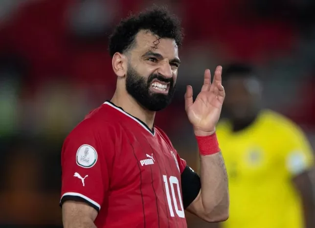 Mohamed Salah blessé aux ischio-jambiers retourne se soigner à Liverpool