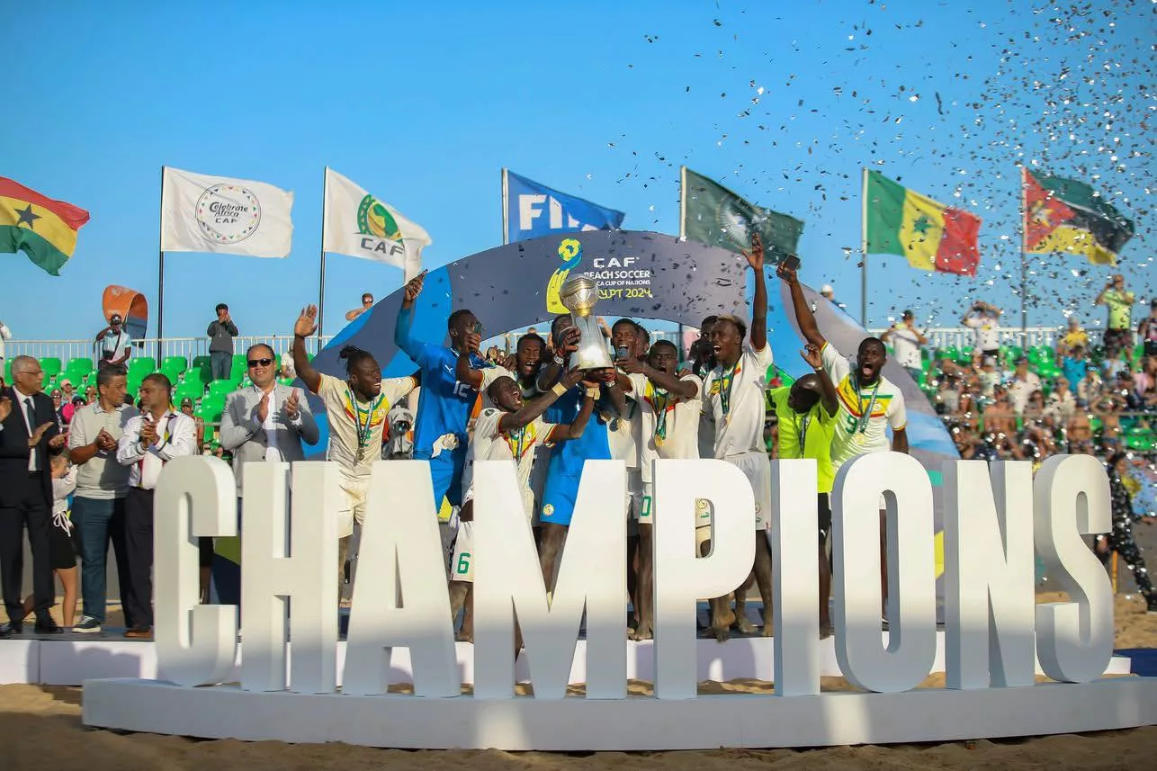 Sénégal champion d'Afrique de beach soccer