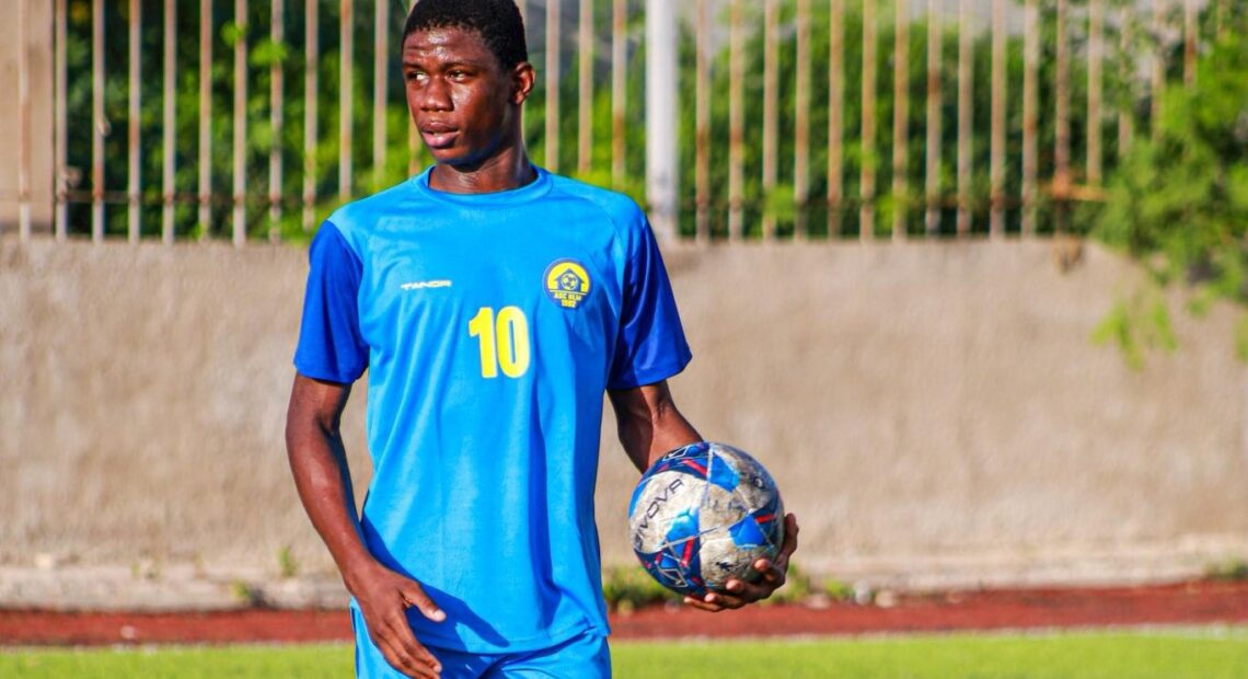 Ibrahima Dione Vampire
