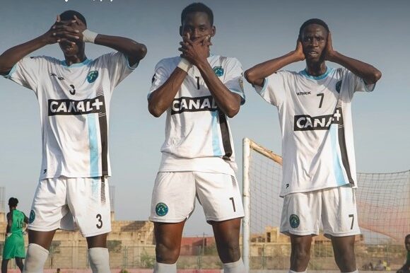 Alassane Niang triplé avec Guelwaars