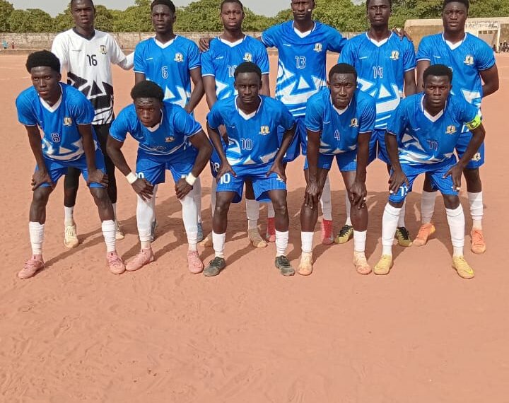 Les seniors de Niaguis FC