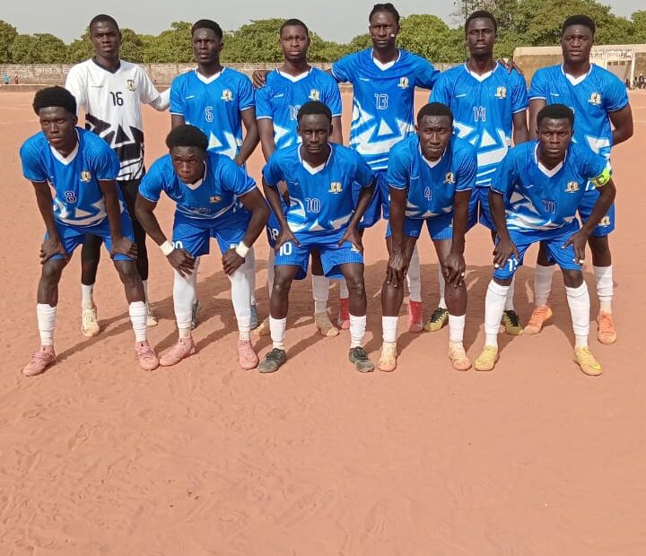 Les seniors de Niaguis FC