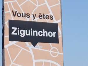 Sur la route de Ziguinchor