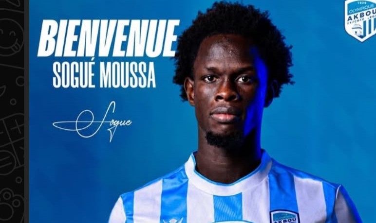 Moussa Sogue Olympique Akbou