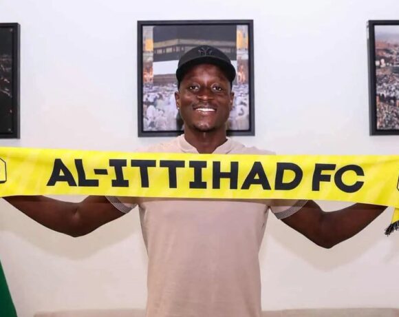 Dion Lopy à Al Ittihad en Arabie Saoudite