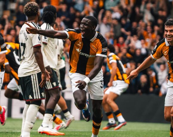 Nobel Mendy Hull City